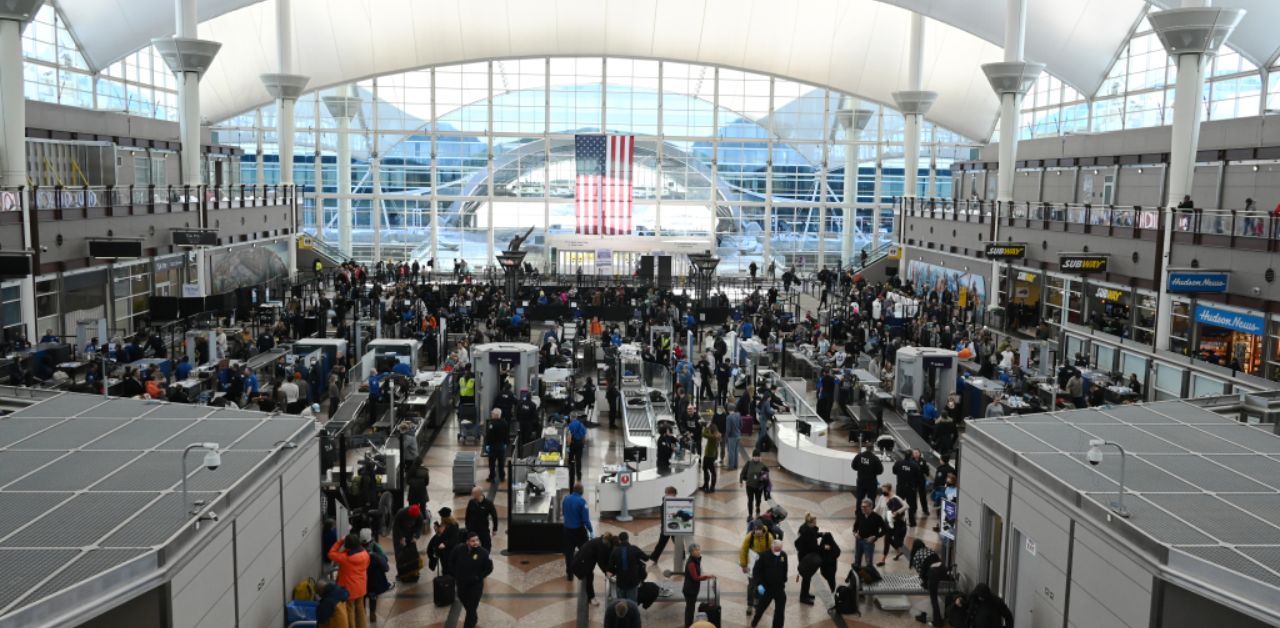 Delta Airlines DEN Terminal