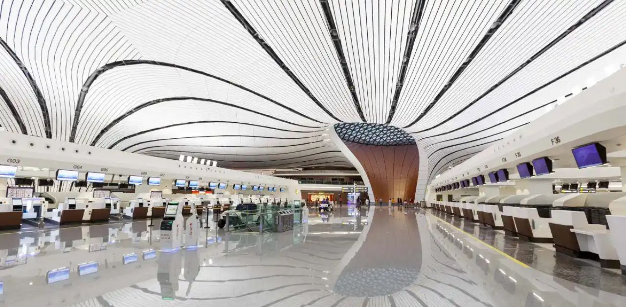 Qatar Airways LGG Terminal